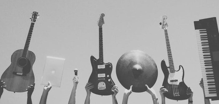 Freies Musizieren mit Kindern und Jugendlichen: Workshop zu Kommunikation und Integration durch Musik