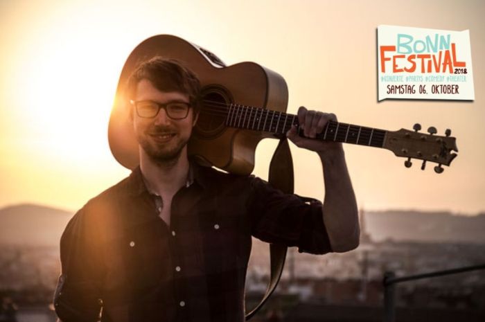 Simon Wahl - Gitarrenkonzert im Haus8 (@Ermekeilgarten) #bonnfestival2018