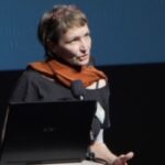Gesa Maschkowski beim Vortrag auf dem Klimaforum